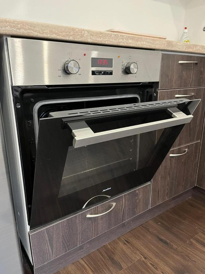 Apartment Charkovska Карлови Вари Екстериор снимка