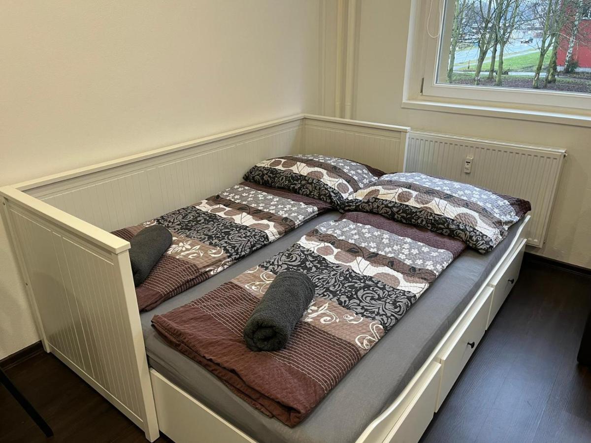 Apartment Charkovska Карлови Вари Екстериор снимка